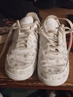 Nike White and Cream Heart-Print Sneakers